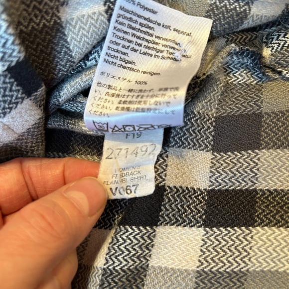 Outdoor Research Women’s Feedback flannel shirt - Picture 5 of 8